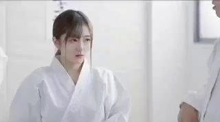 大隐隐于市身材超棒女网红！高富帅送小金戒就投怀送抱【完整版80分钟已上传下面】